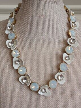J.Crew Moonstone And White Flowers Rhinestone Necklace 🤍💫